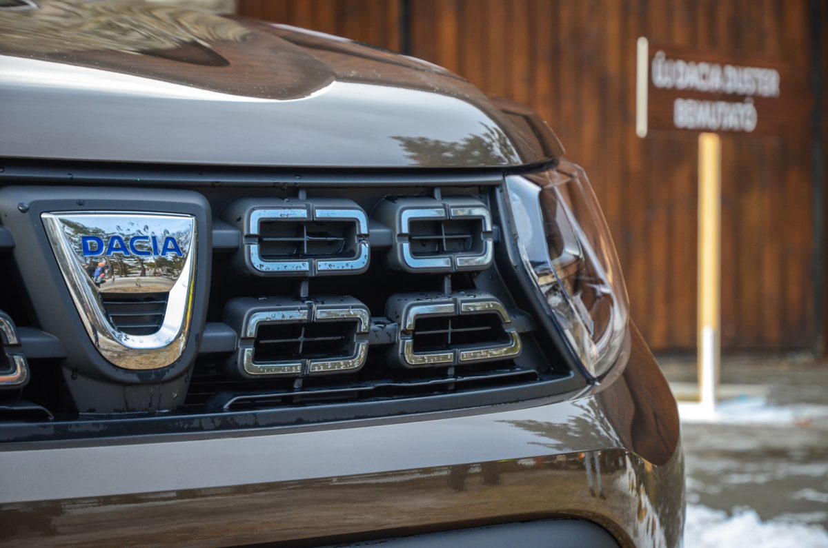 DACIA DUSTER