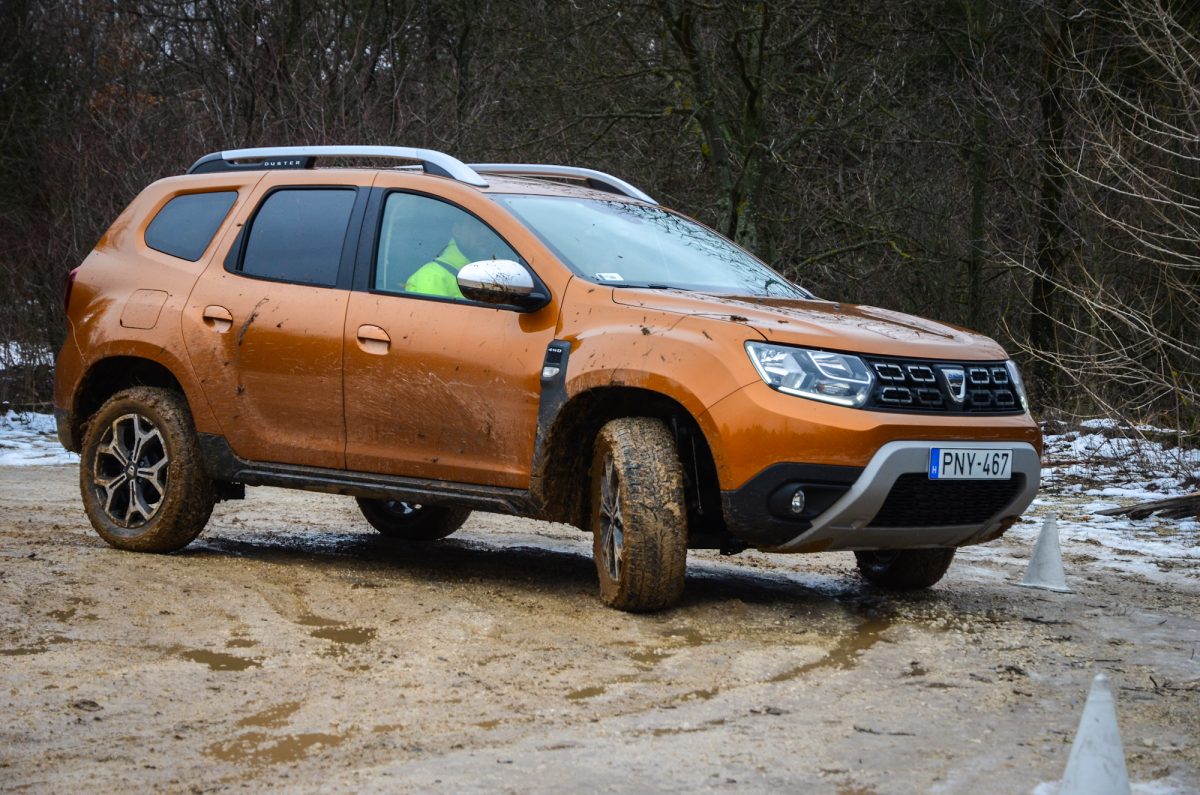 DACIA DUSTER