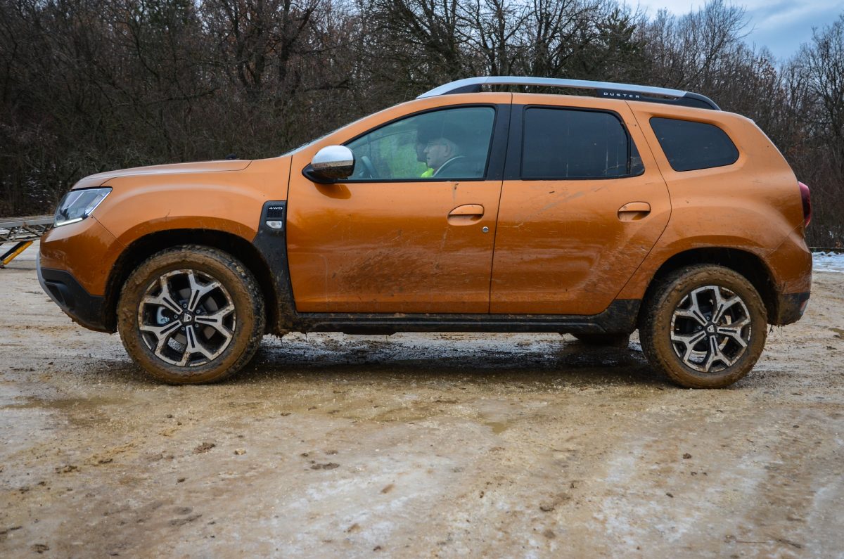 DACIA DUSTER