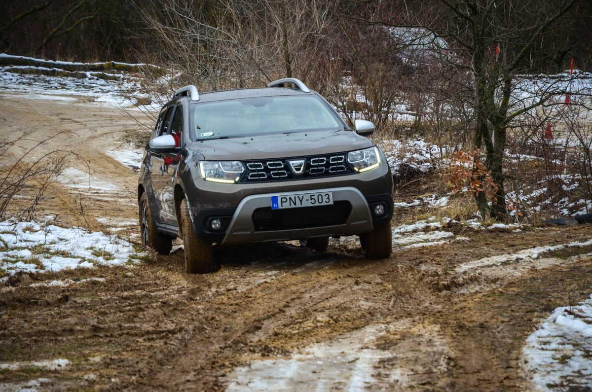 DACIA DUSTER