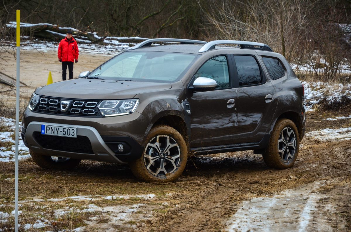 DACIA DUSTER