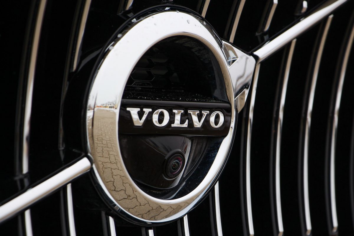 VOLVO