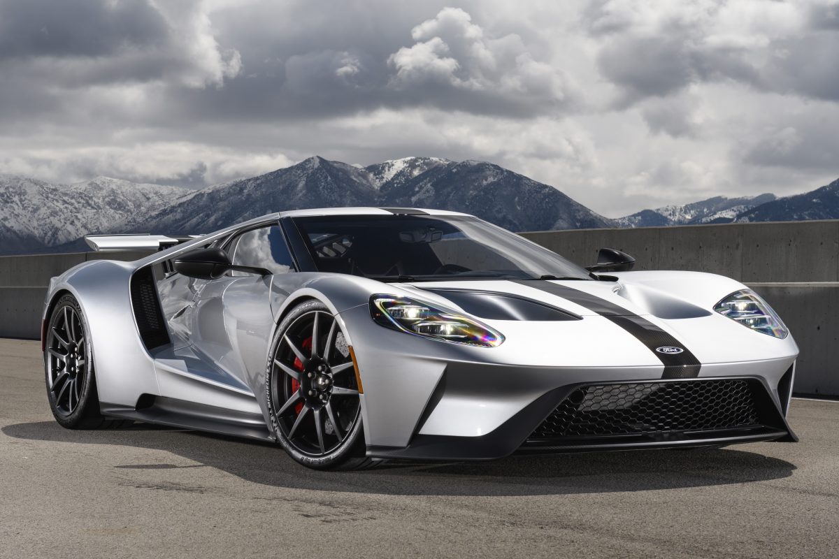 FORD GT