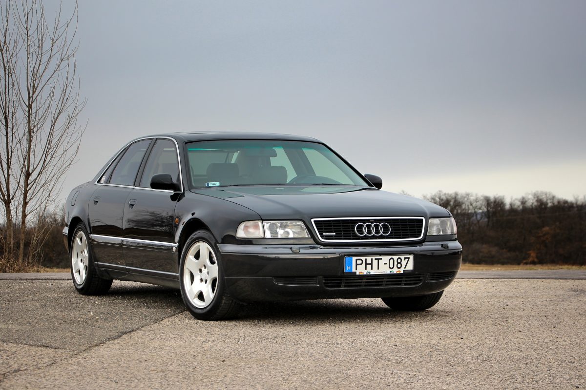AUDI A8