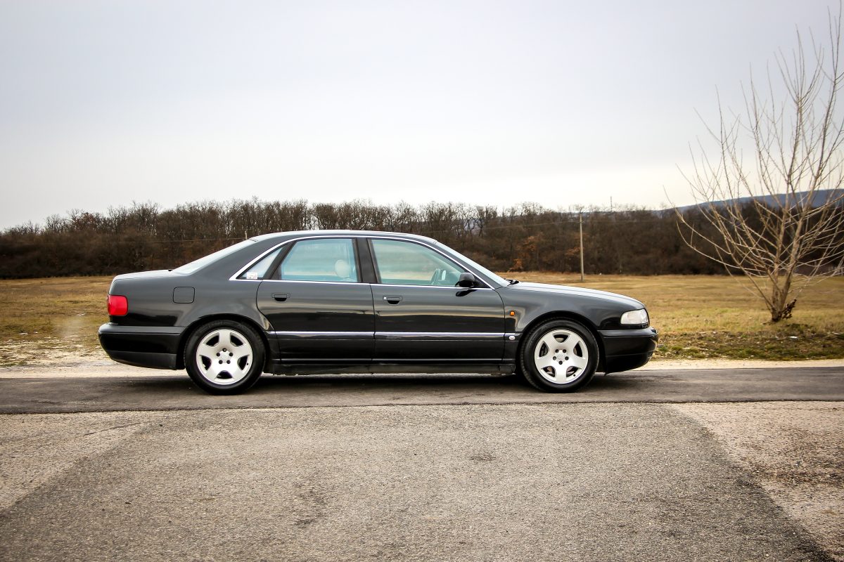 AUDI A8