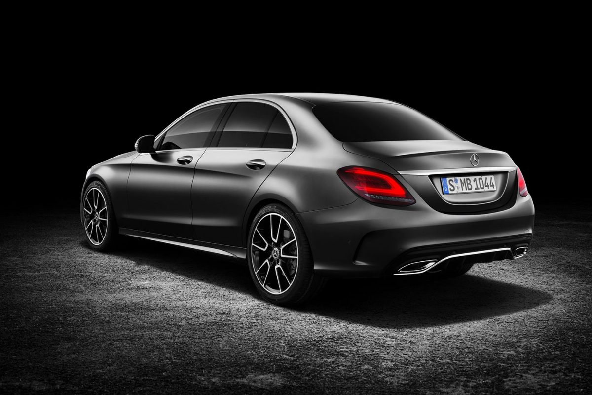 MERCEDES-BENZ C-OSZTÁLY