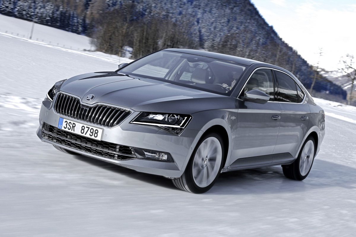 SKODA SUPERB