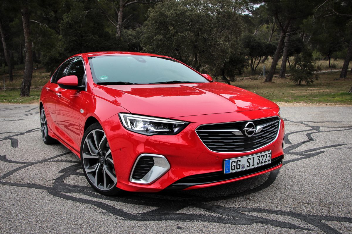 OPEL INSIGNIA