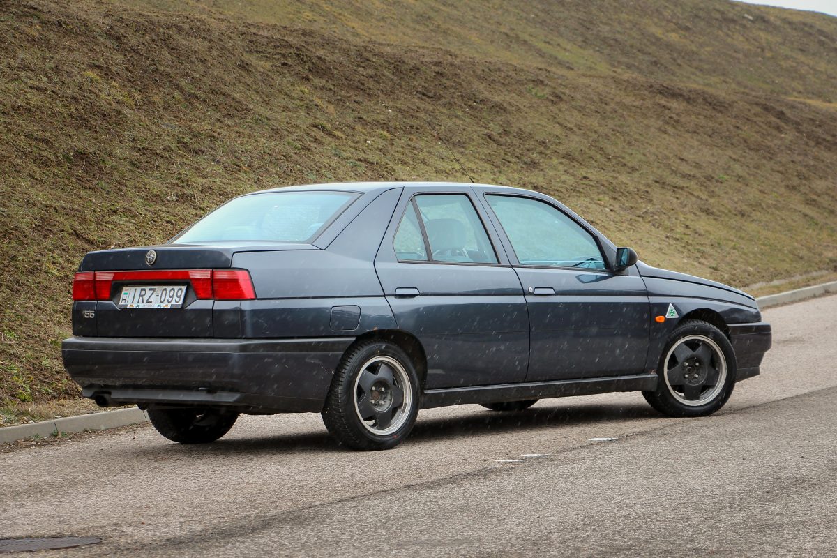 ALFA ROMEO 155