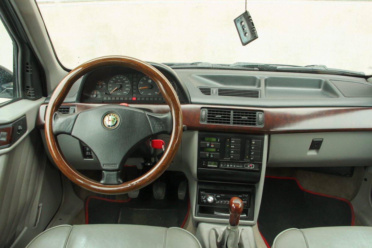 ALFA ROMEO 155