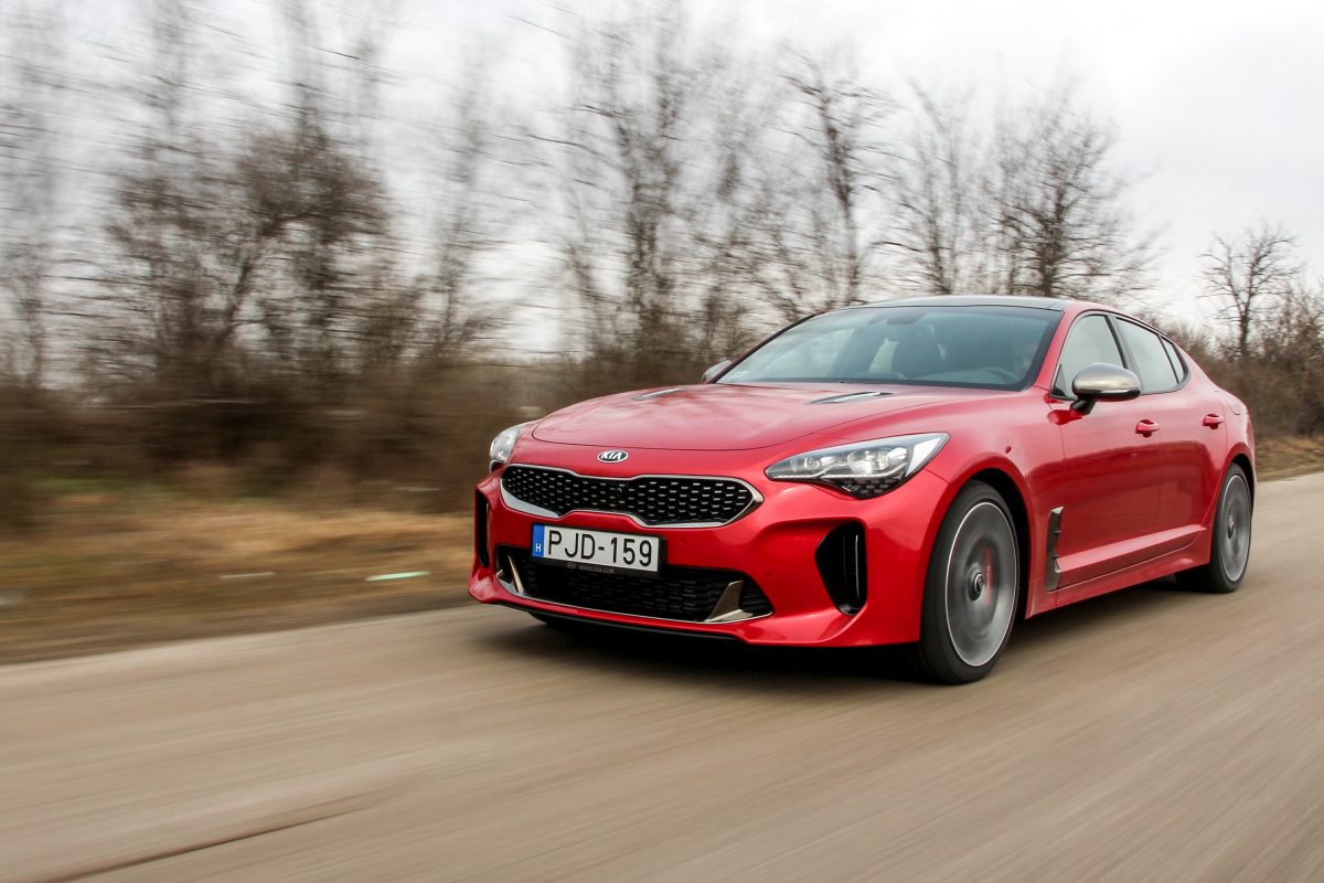 KIA STINGER
