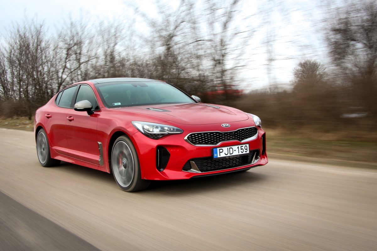 KIA STINGER