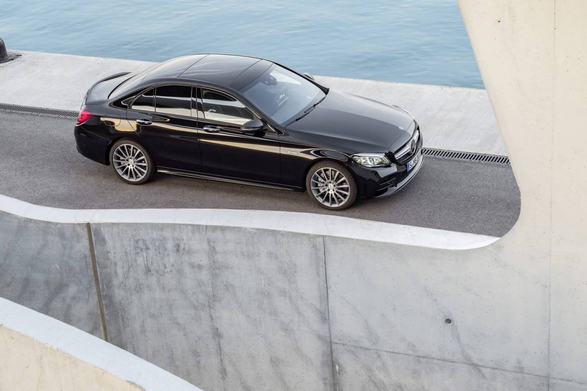 MERCEDES-AMG C-OSZTÁLY