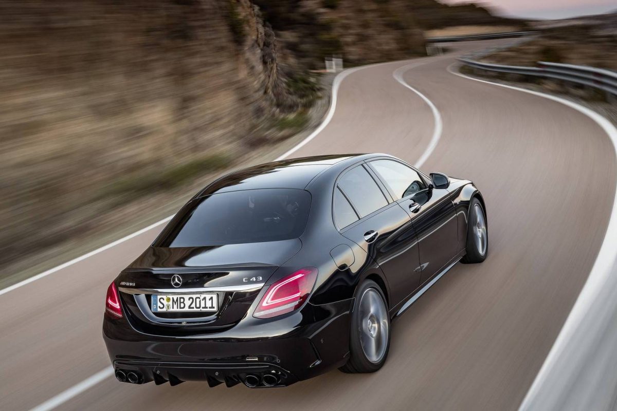 MERCEDES-AMG C-OSZTÁLY