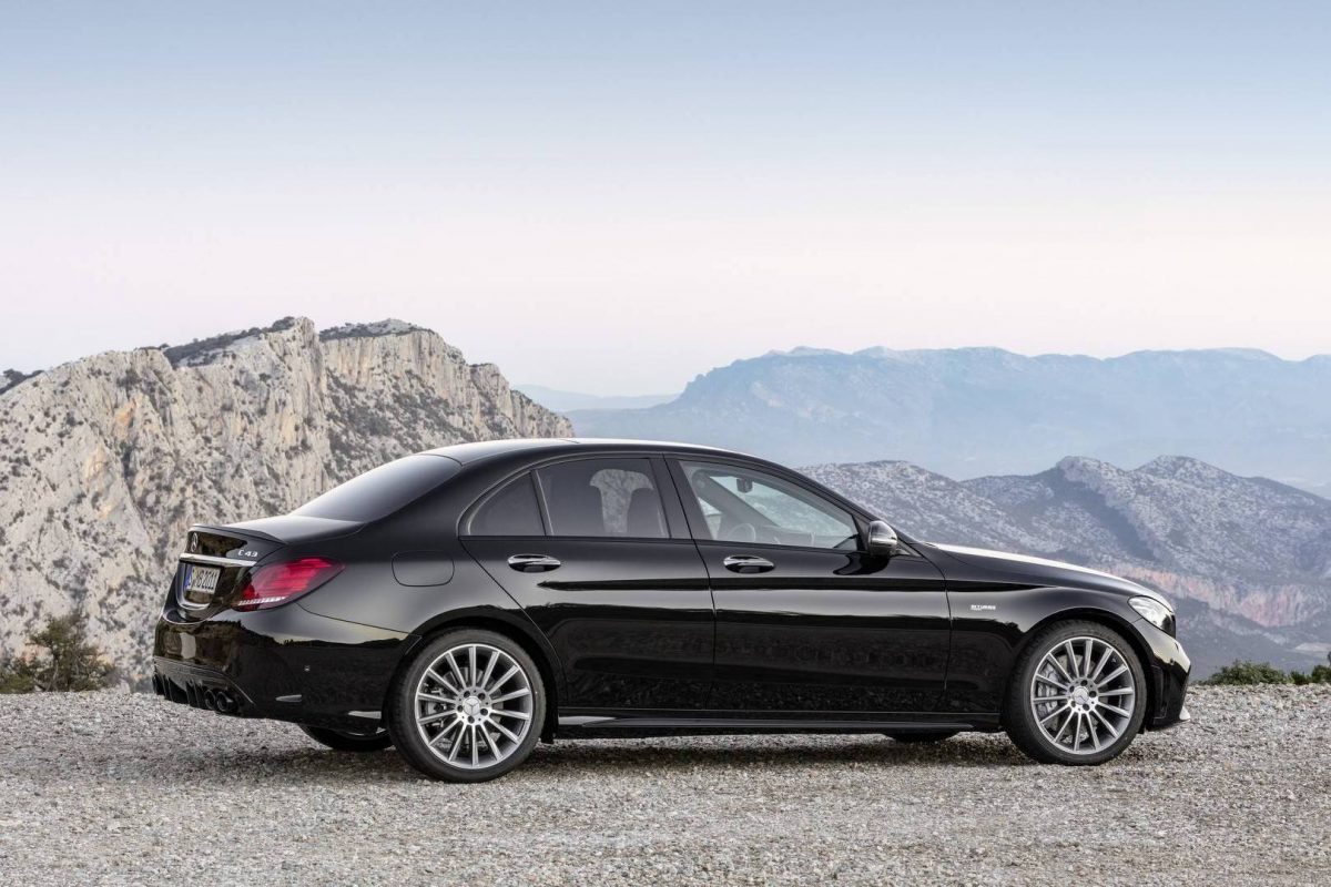 MERCEDES-AMG C-OSZTÁLY