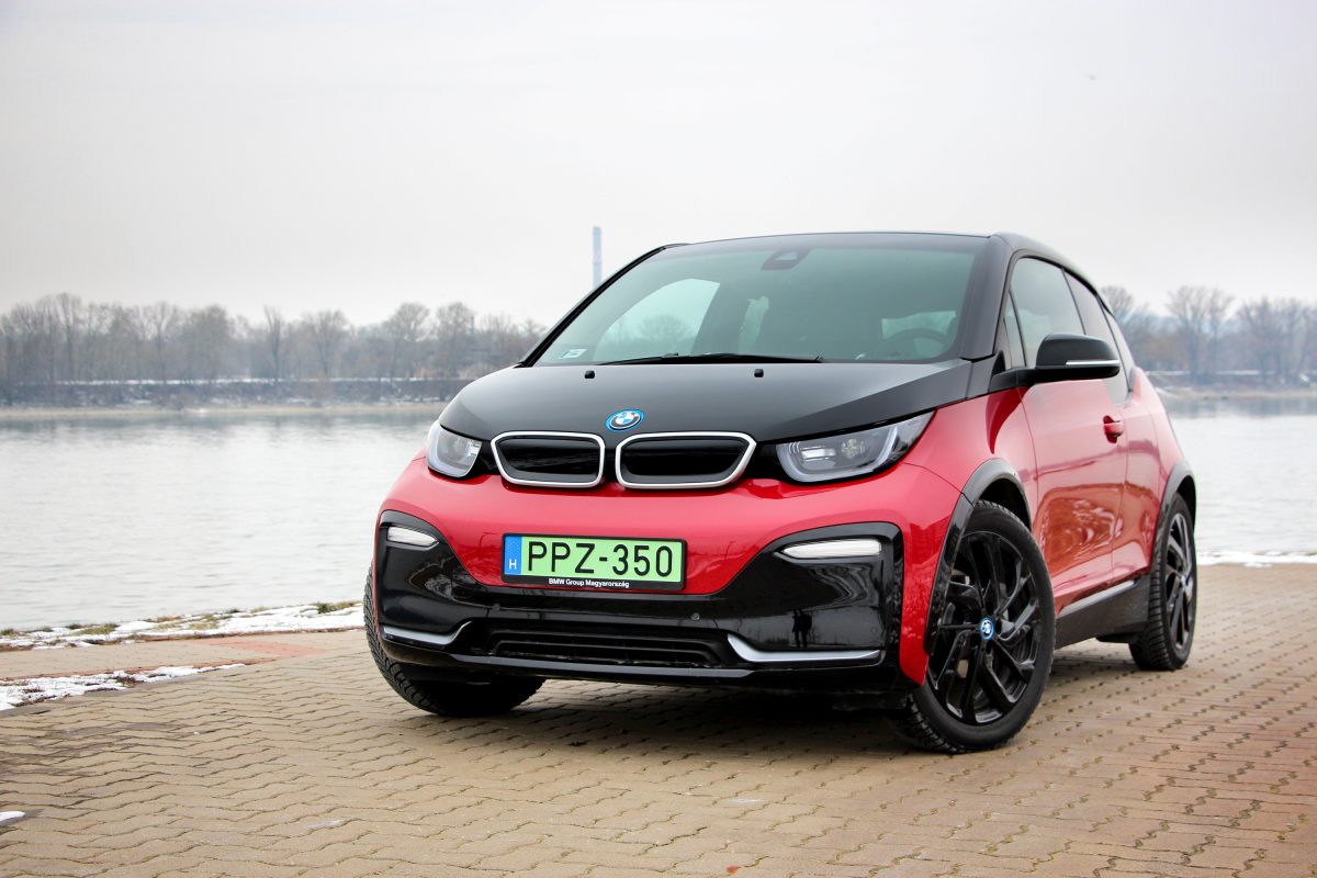 BMW I3