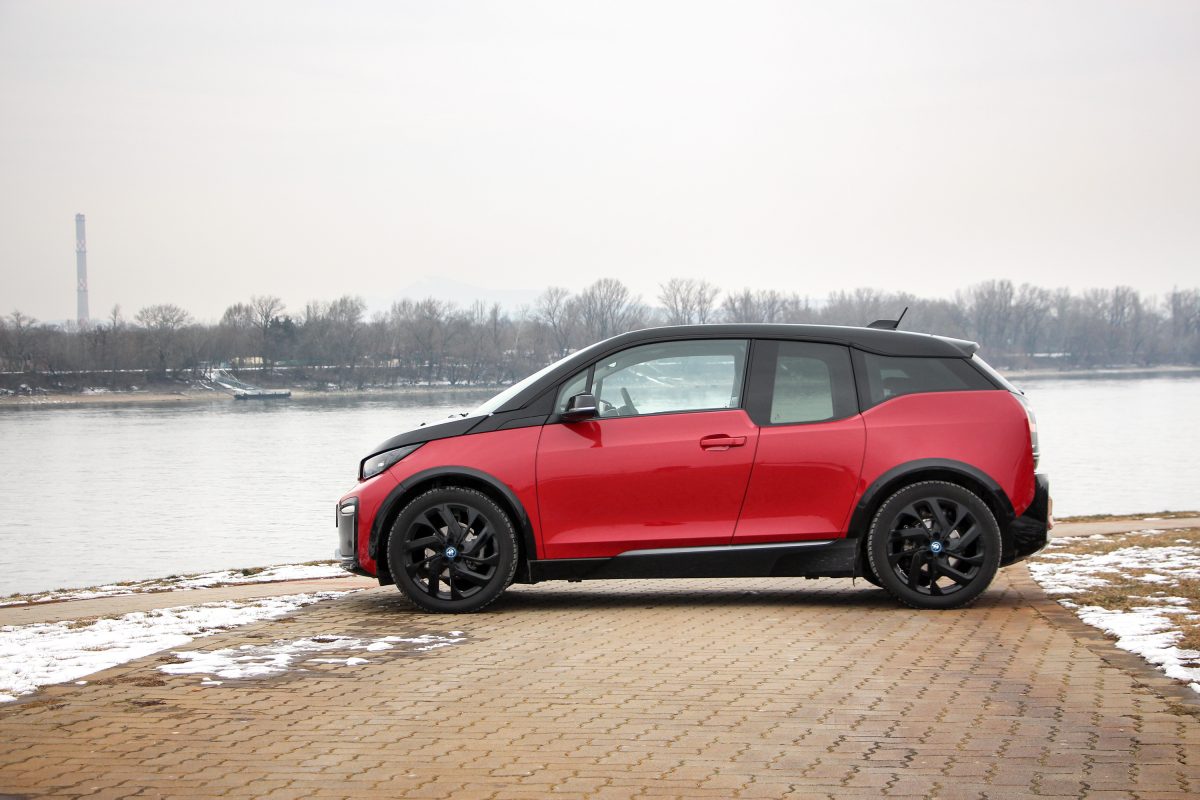 BMW I3