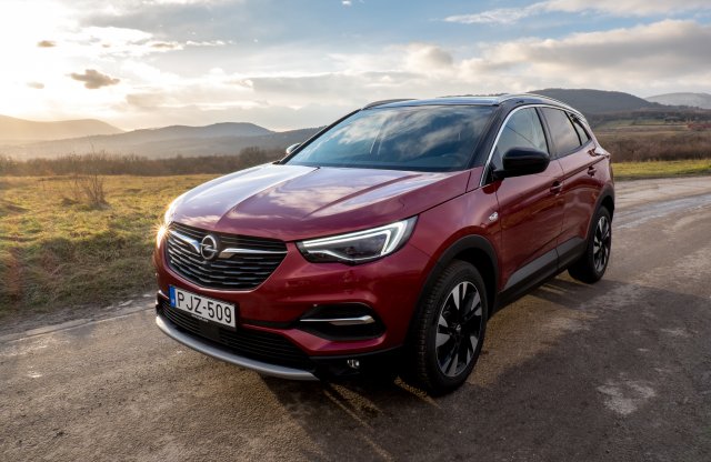 Szépített a válogatott - Opel Grandland X