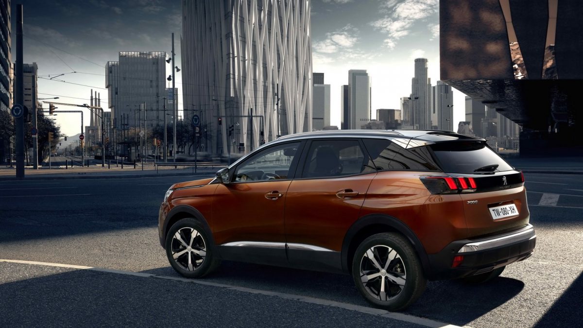 PEUGEOT 3008