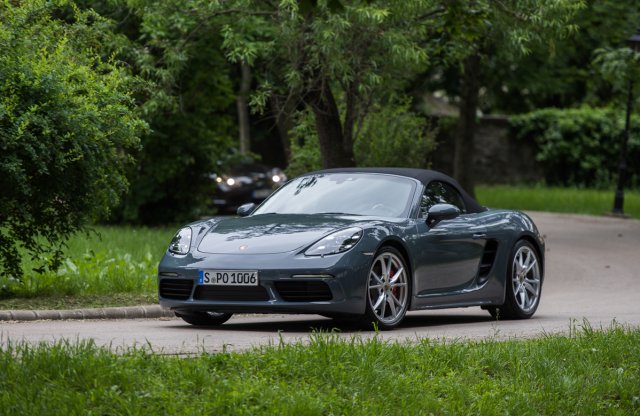 Rekordot döntött tavaly a Porsche