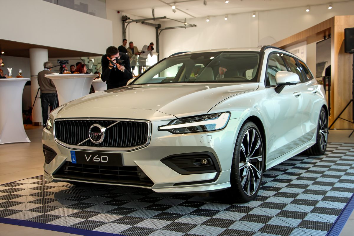VOLVO V60