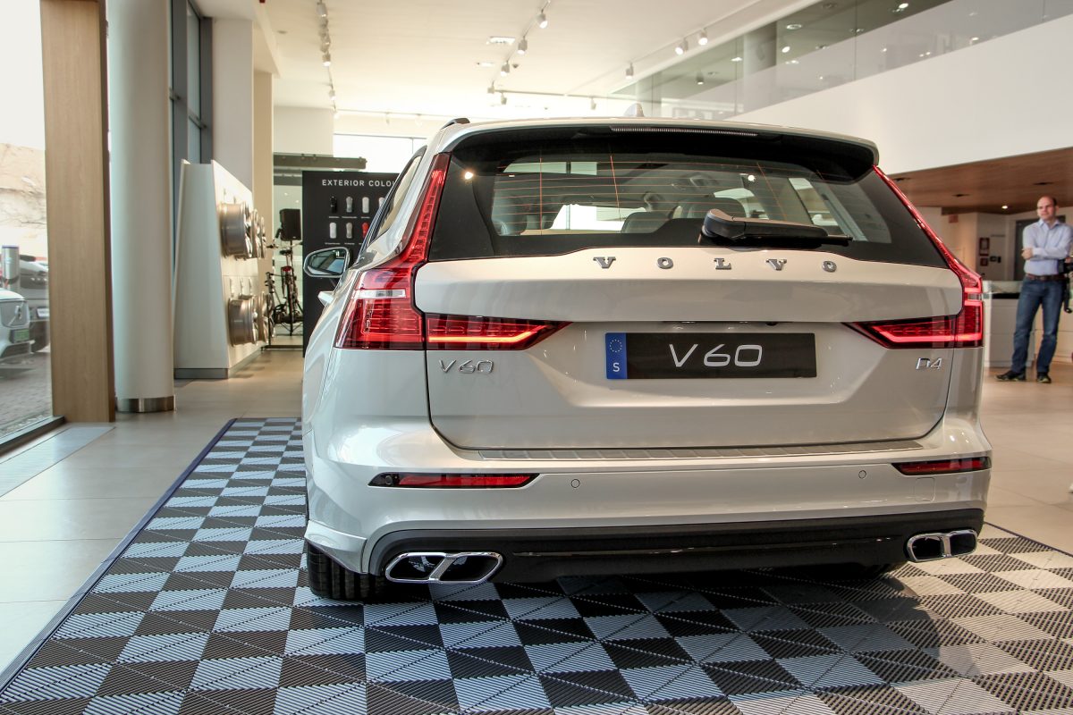 VOLVO V60
