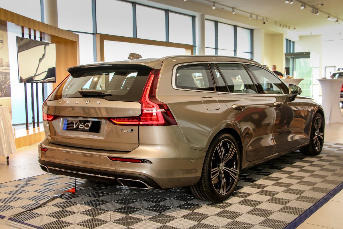 VOLVO V60