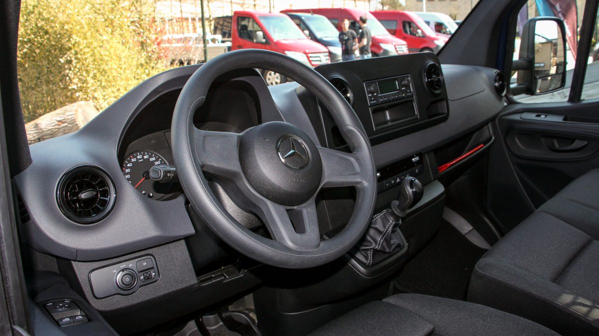 MERCEDES-BENZ SPRINTER