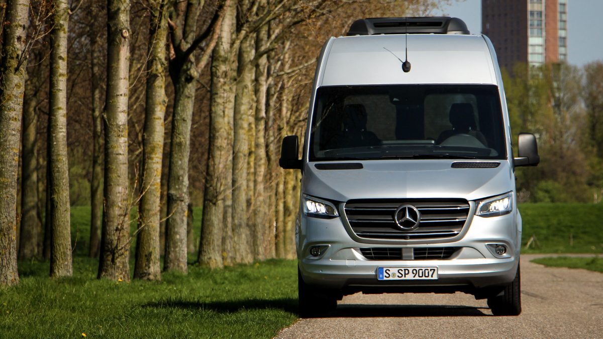 MERCEDES-BENZ SPRINTER