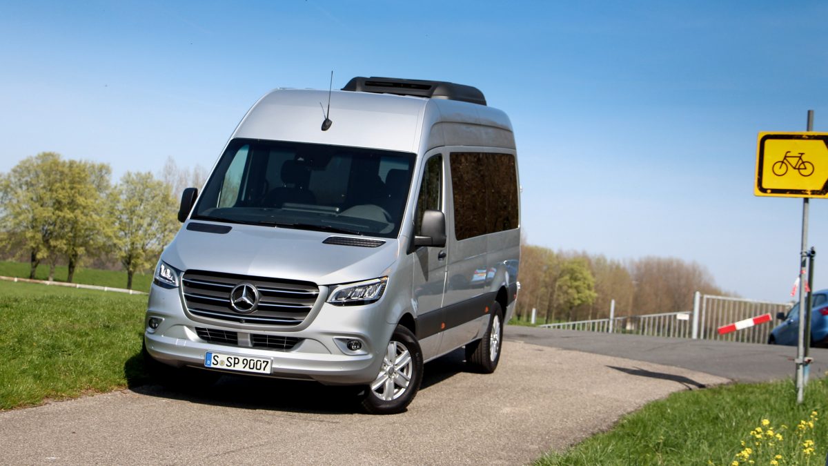 MERCEDES-BENZ SPRINTER
