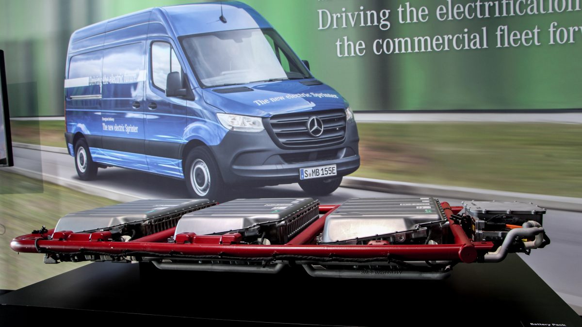 MERCEDES-BENZ SPRINTER