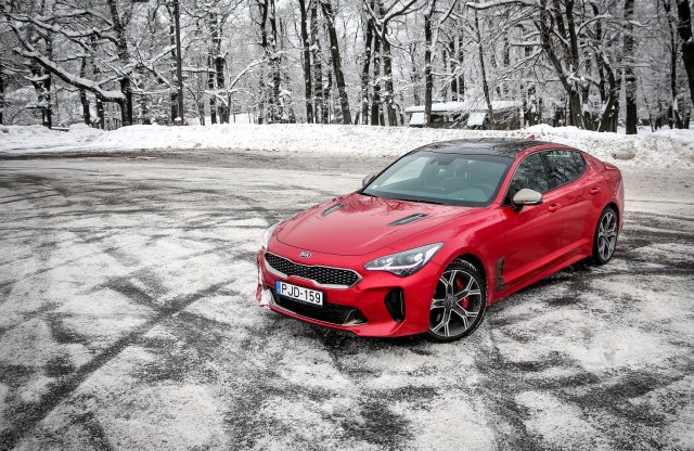 Tisztességes meglepetés - Kia Stinger GT