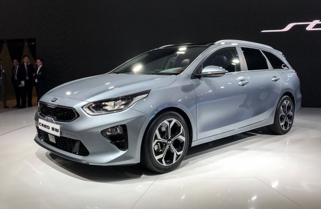 Sportkombival bővül a Ceed család