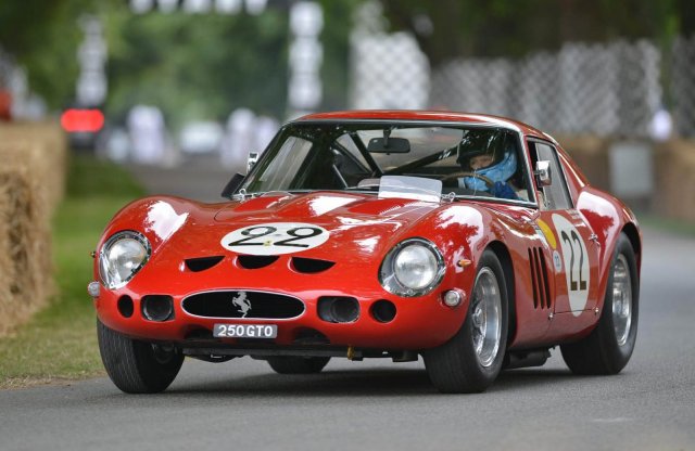 Újra gyártásba kerülhet minden idők legdrágább autója