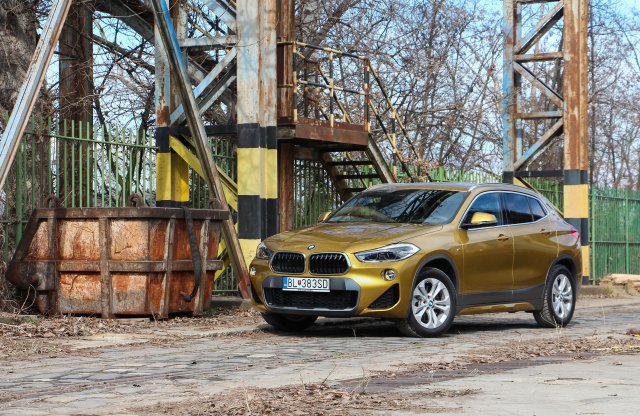 Értékarányosság? Ez az autó nem arról szól! Itthon a BMW X2