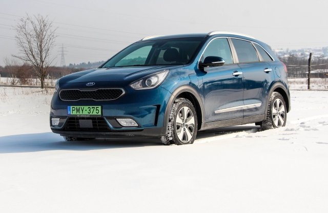 Tanítómester - Nálunk járt a Kia Niro Plug-in Hybrid