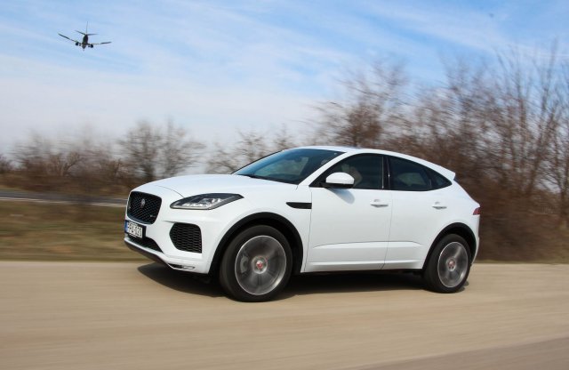 Duci cica - Jaguar E-Pace