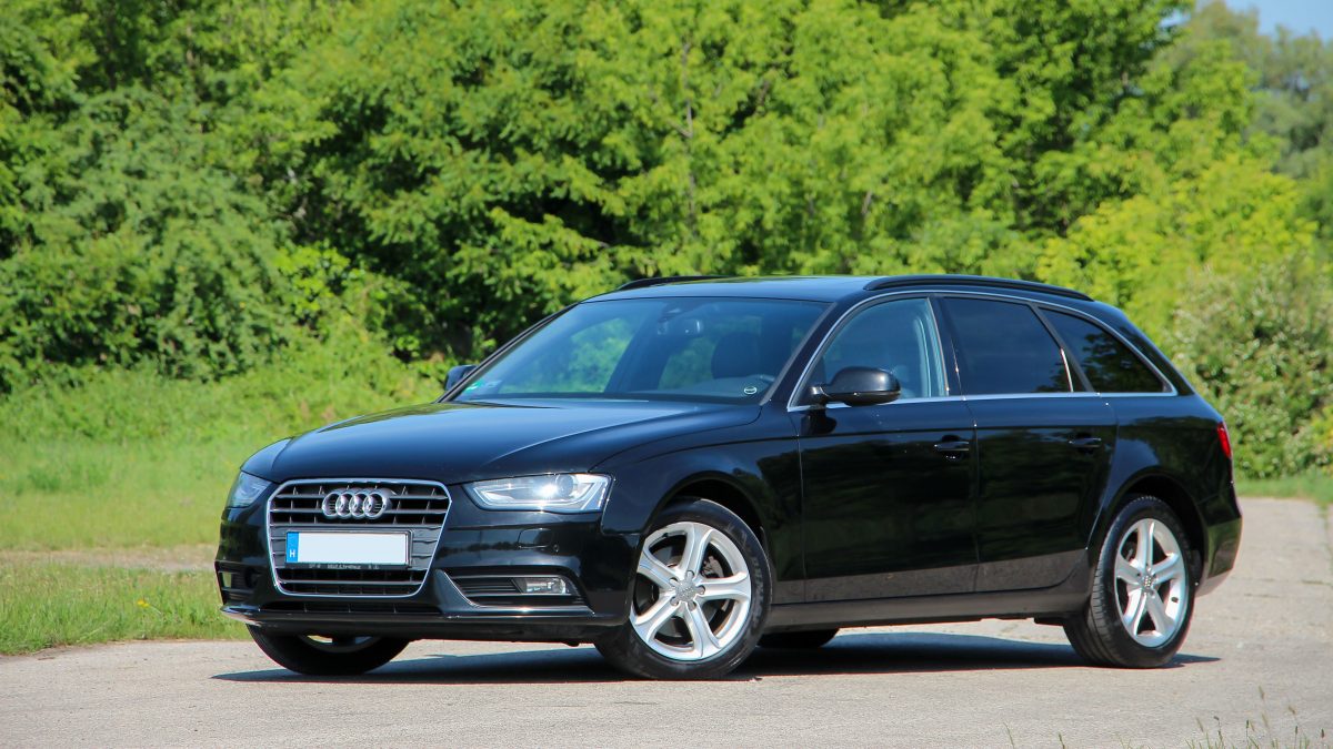 AUDI A4