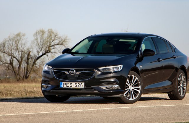 Szokás kérdése – Opel Insignia 1.5