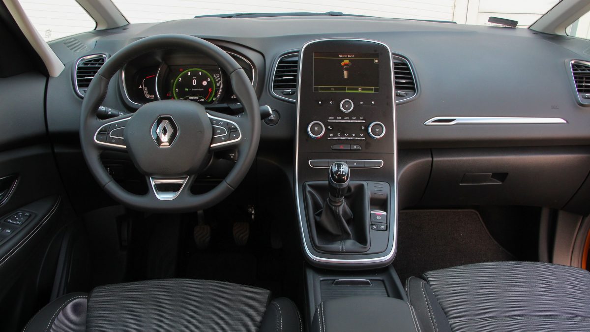 RENAULT SCENIC