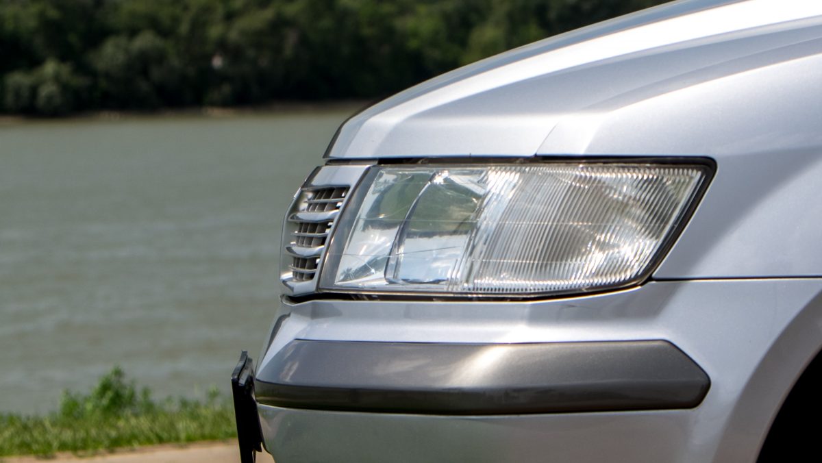 MITSUBISHI SPACE WAGON