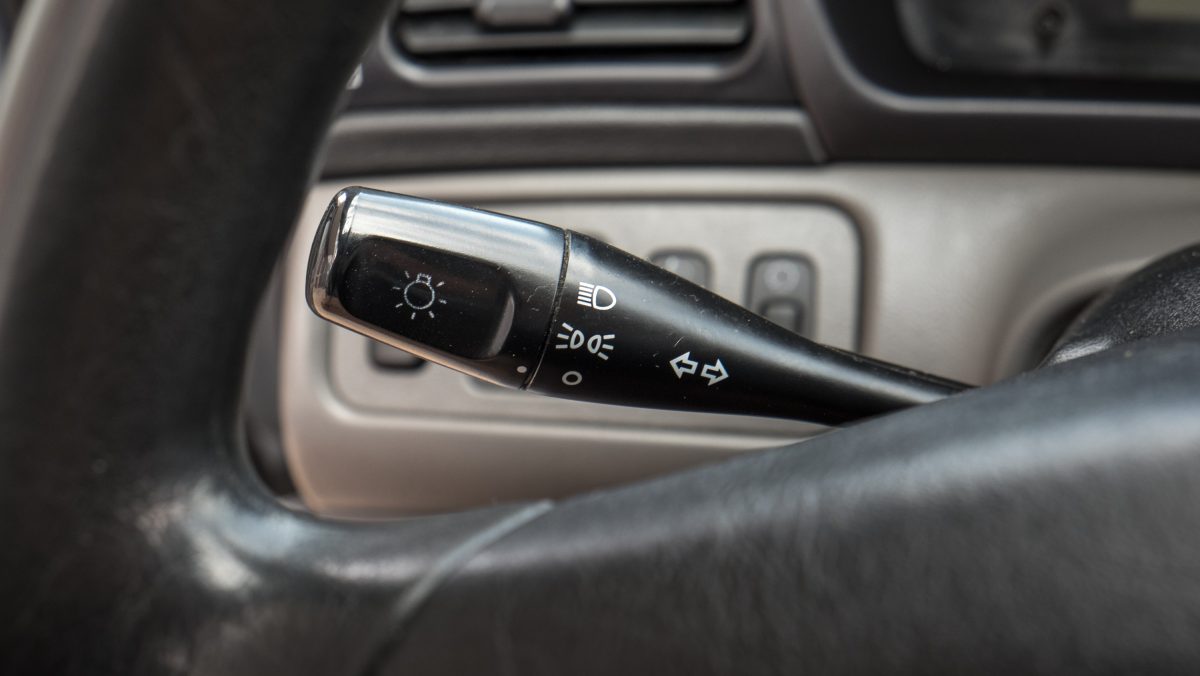 MITSUBISHI SPACE WAGON