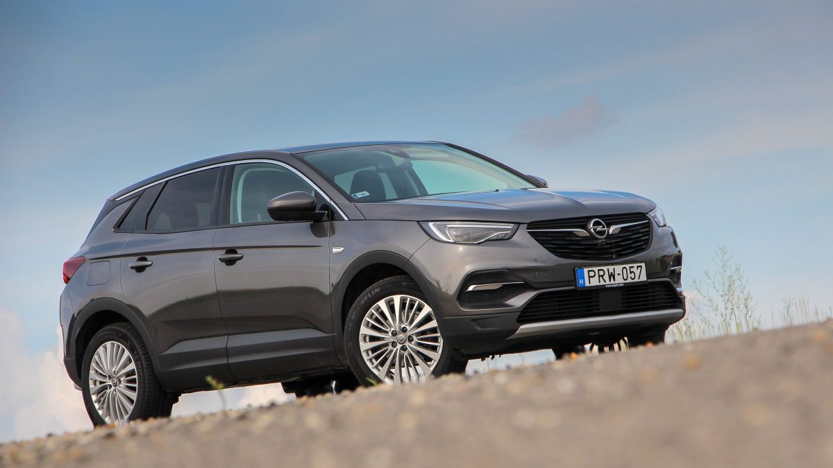 OPEL GRANDLAND X