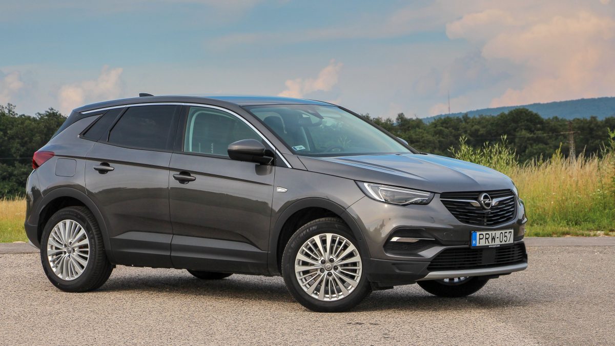 OPEL GRANDLAND X