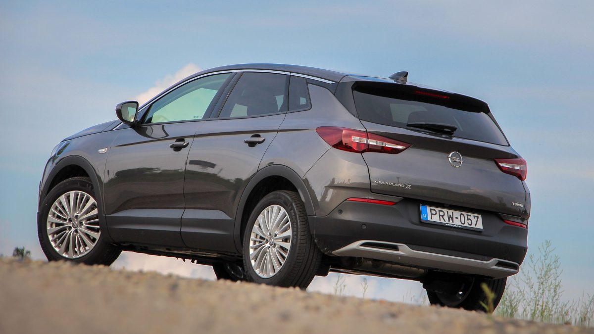 OPEL GRANDLAND X