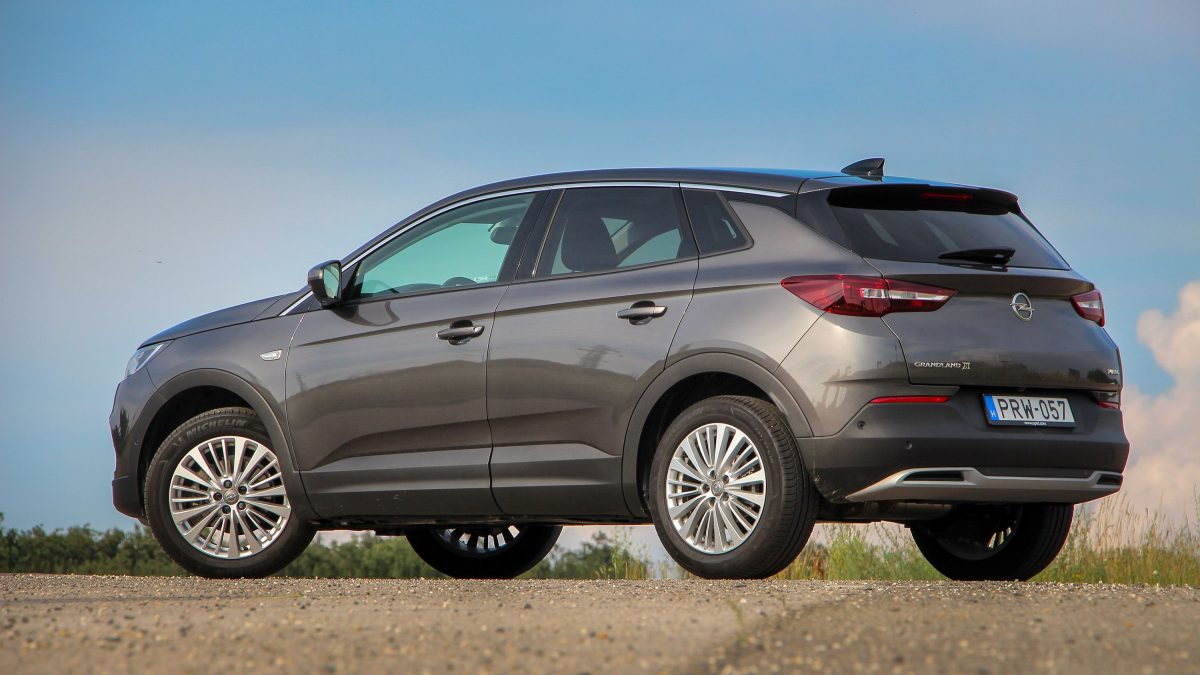 OPEL GRANDLAND X