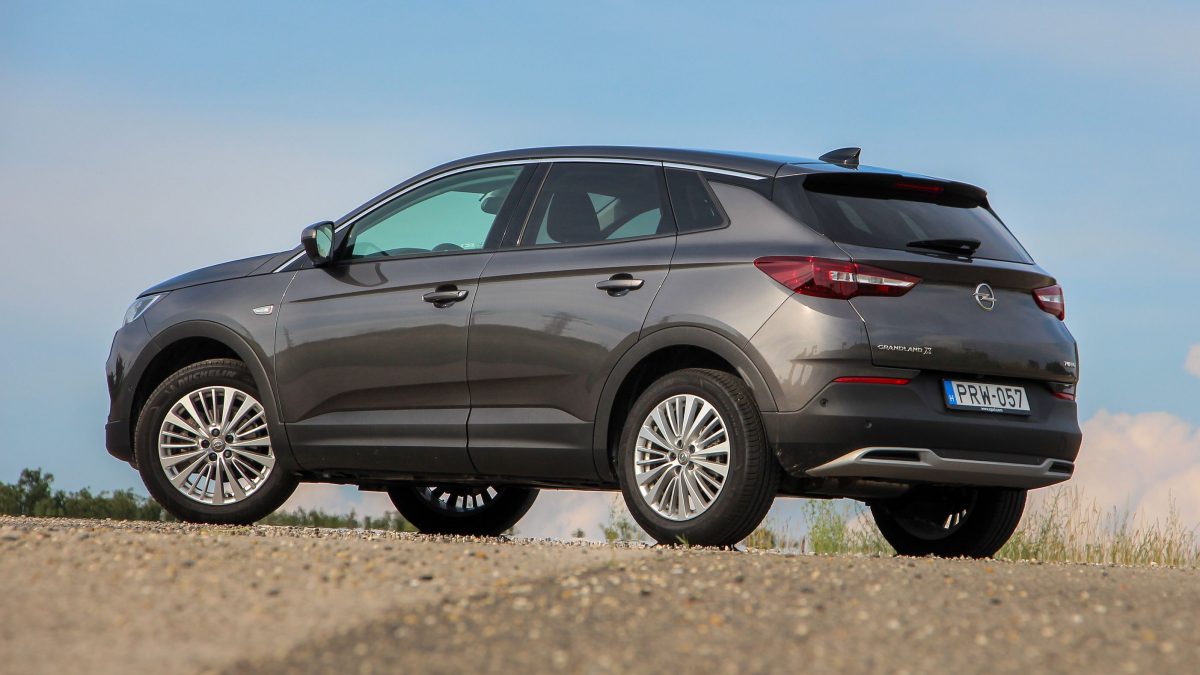 OPEL GRANDLAND X