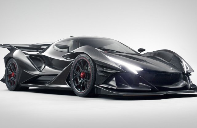 Az autó, ami még Monacóban is feltűnő