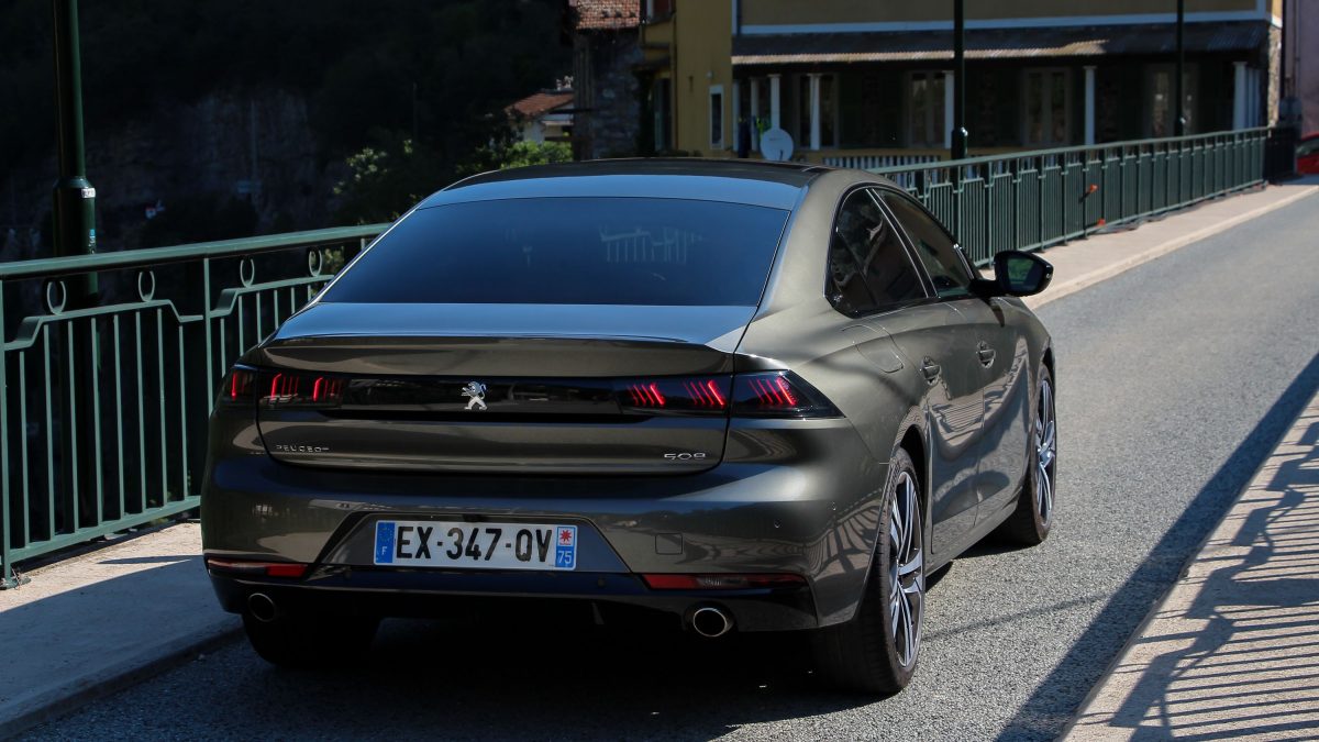 PEUGEOT 508
