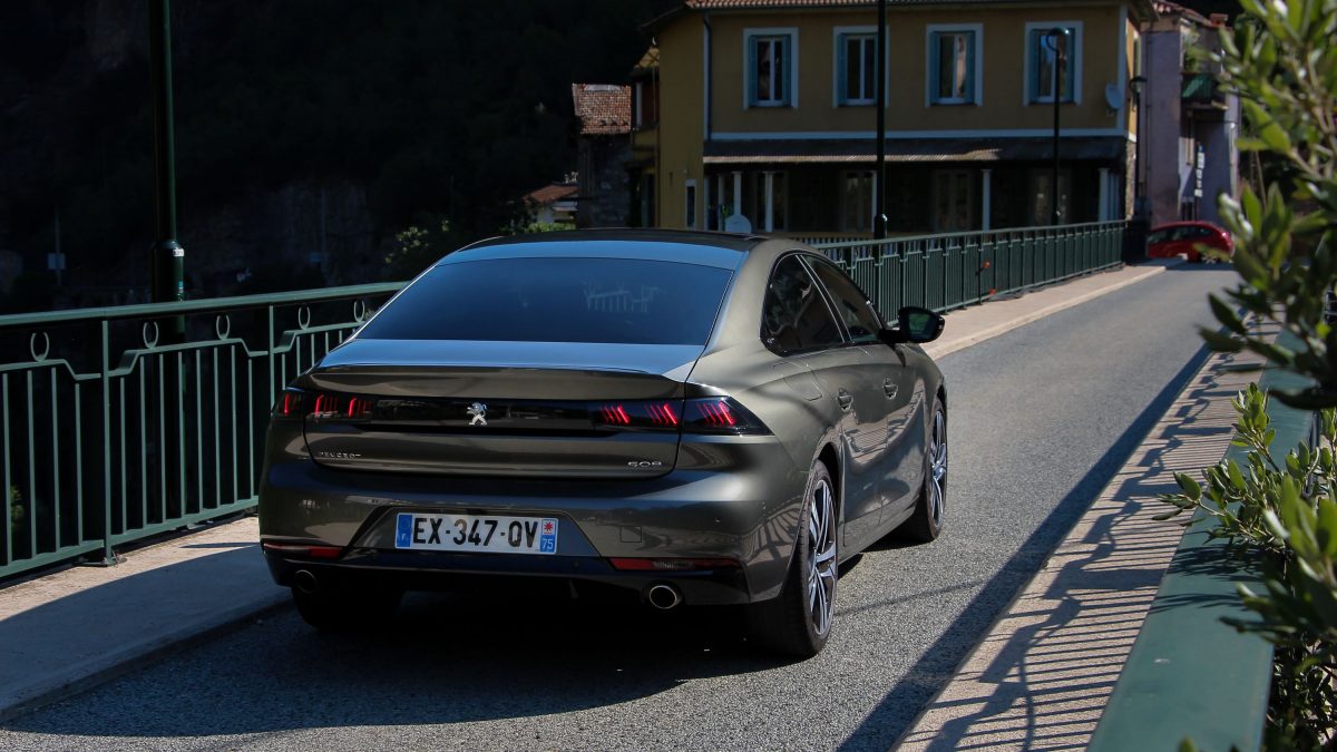 PEUGEOT 508